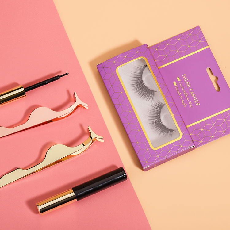 లాష్ ఎక్స్‌టెన్షన్‌ల కోసం తక్కువ-సెన్సిటివిటీ రిమూవర్‌ను ఎలా ఎంచుకోవాలి: పదార్థాలకు ఒక గైడ్